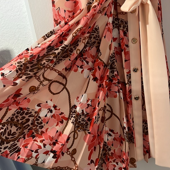 Guess by marciano dress size M - Picture 2 of 8